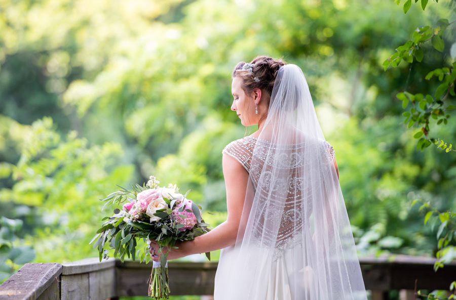 bride's back of dress 