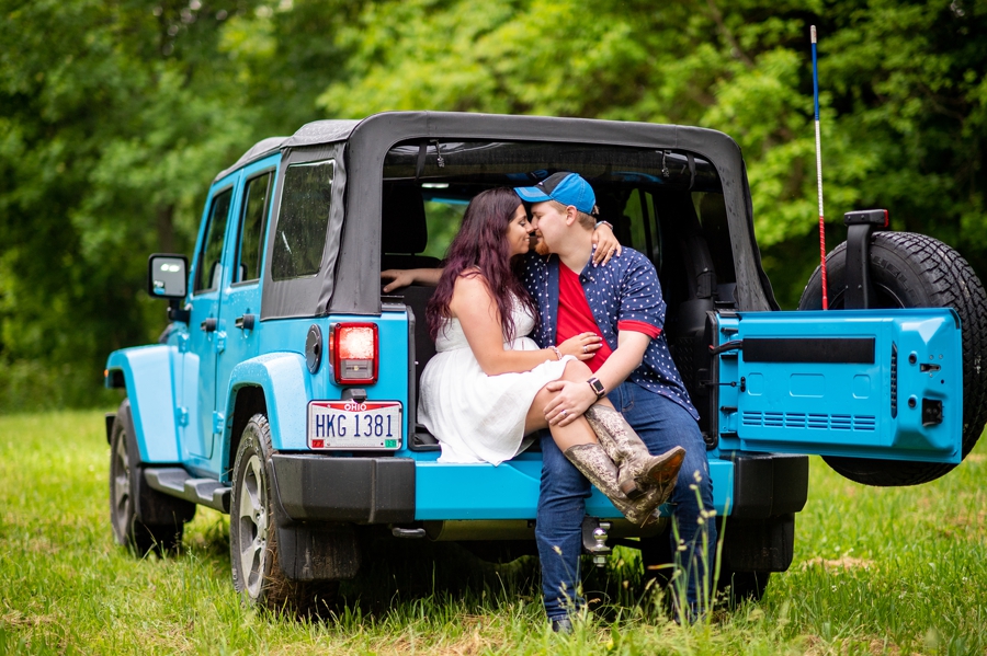 Blue Jeep engagement photos
