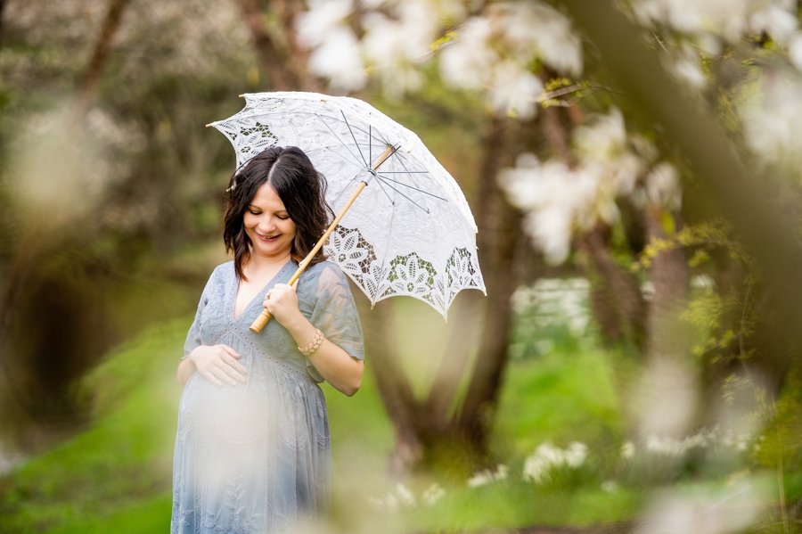 umbrella Blue dress maternity photos