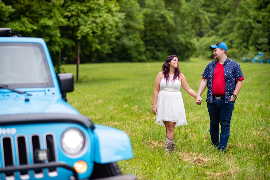 engagement session with Jeep 