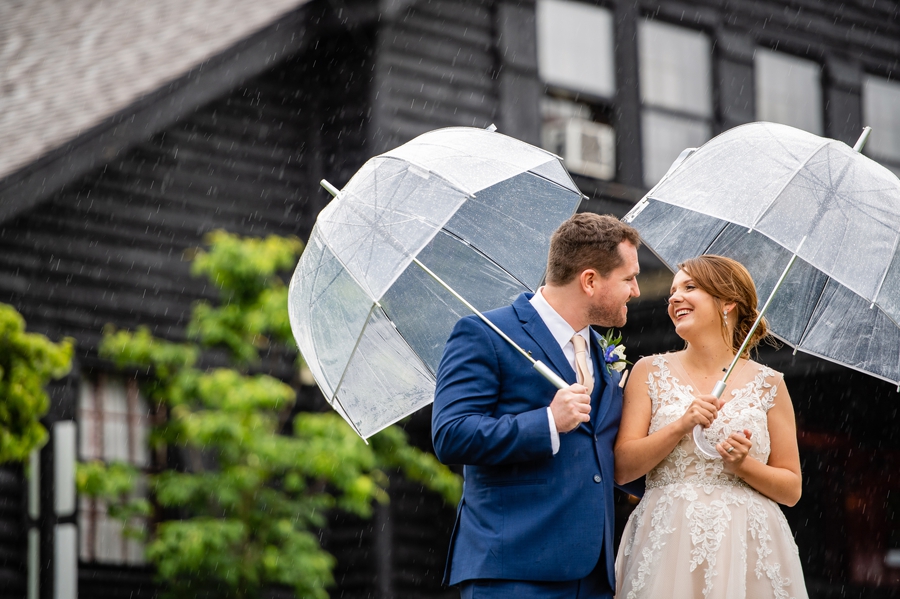 bride and groom umbrella