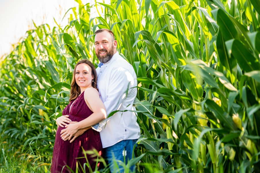 Malvern Maternity Session with corn 