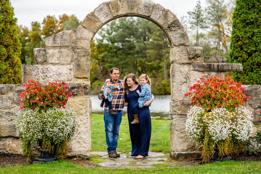 Fall Family Session at Gervasi 
