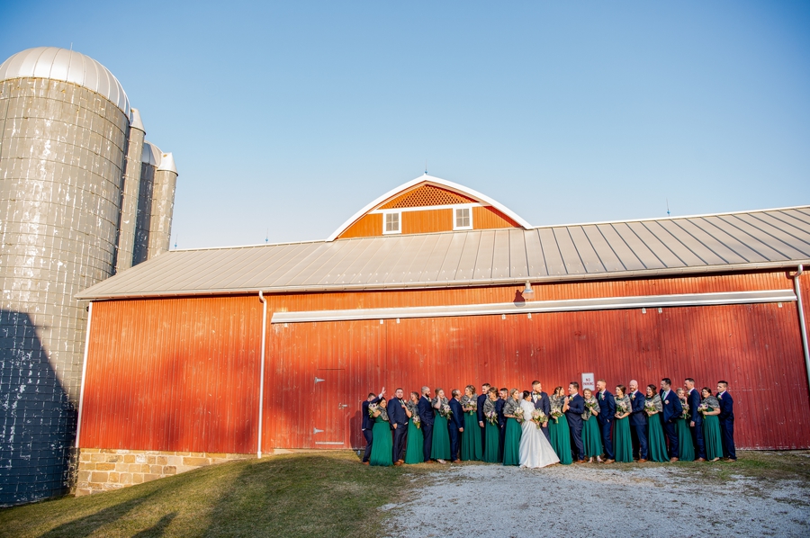 red barn bridal party 