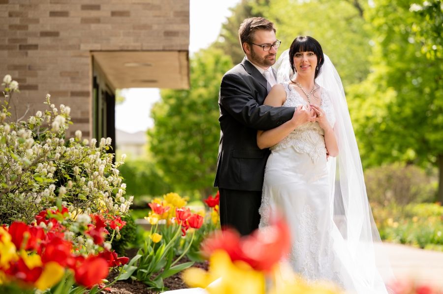 spring wedding in Canton, OH