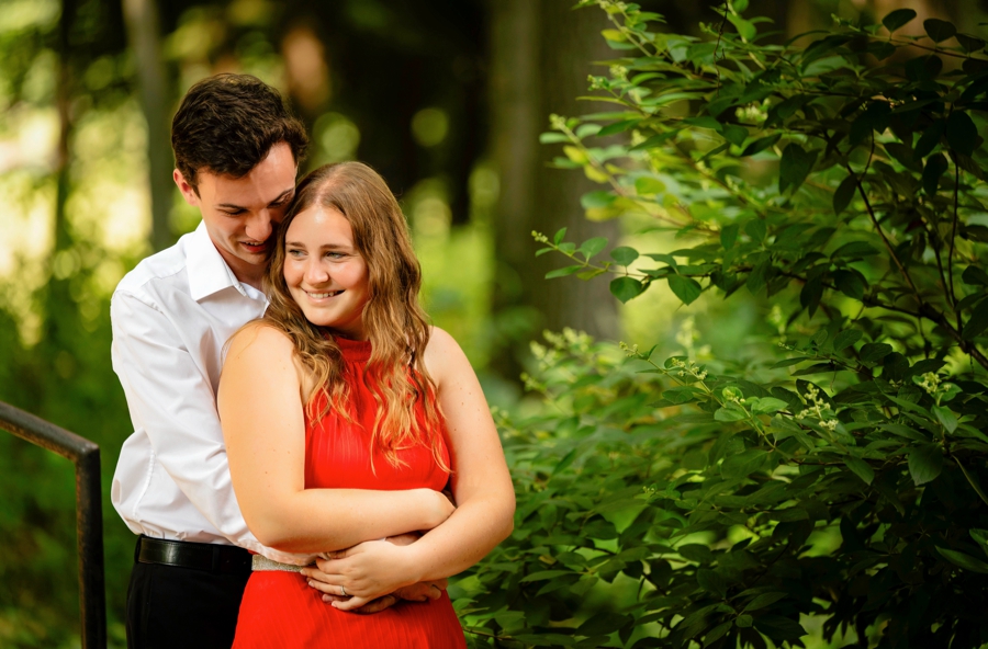 Summertime Canton OH Engagement Session 