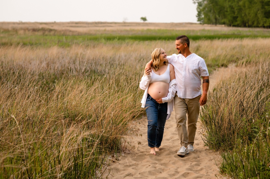 summer time Cleveland Maternity Session 