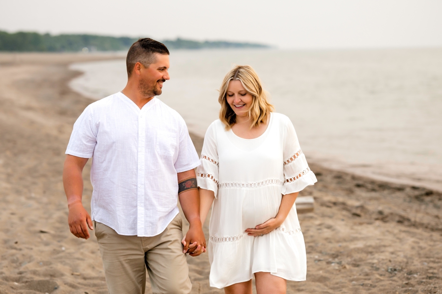 Cleveland Maternity Session at mentor on the lake 