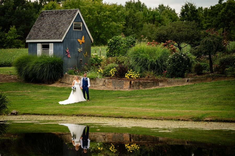 gorgeous backyard country wedding 