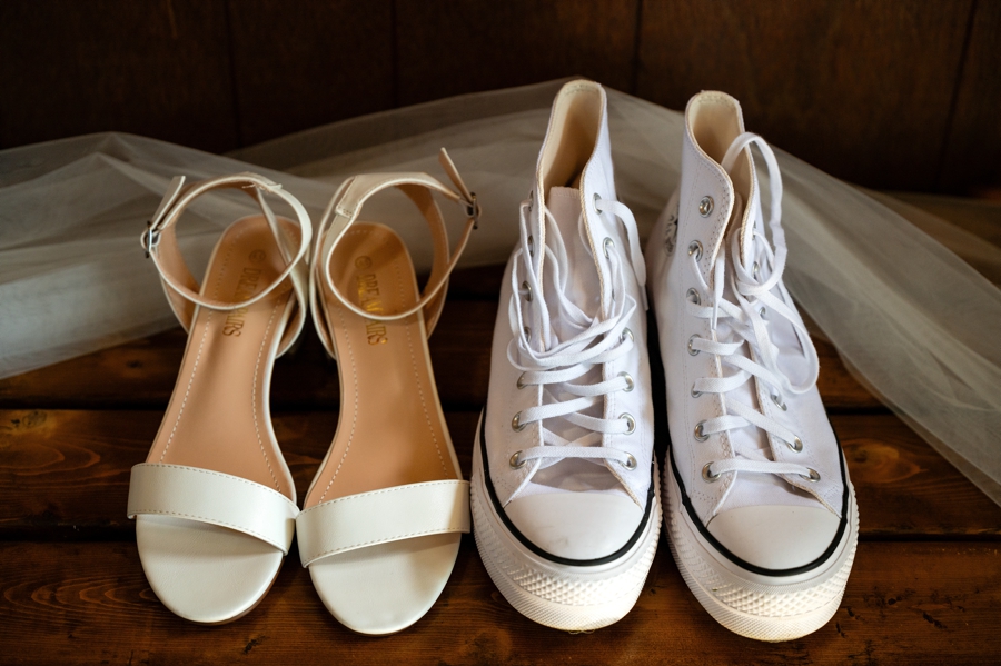 brides converse shoes 